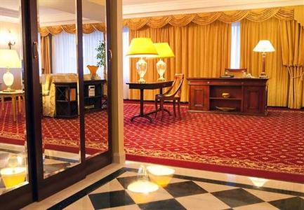 фото отеля JW Marriott Bucharest Grand Hotel