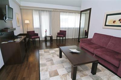 фото отеля Reina Felicia Spa Hotel Jaca