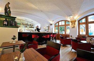 фото отеля Romantikhotel Im Weissen Roessl