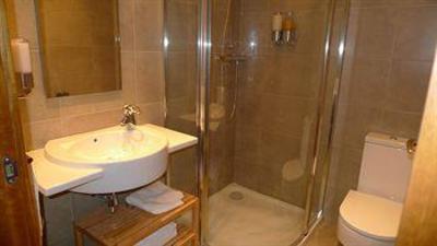 фото отеля Apartamentos San Marcial 28 San Sebastian