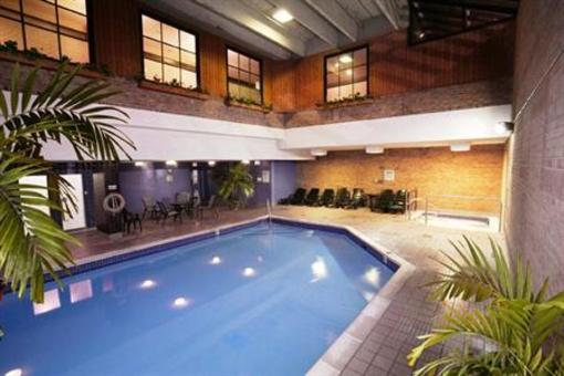 фото отеля BEST WESTERN Toronto Airport West