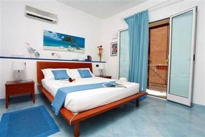 фото отеля Residence Rosa Dei Venti Bed and Breakfast Trapani