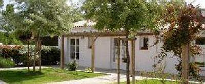 фото отеля Hotel La Villa Passagere Le Bois-Plage-en-Re