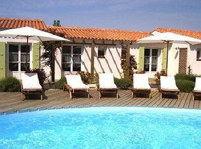 фото отеля Hotel La Villa Passagere Le Bois-Plage-en-Re