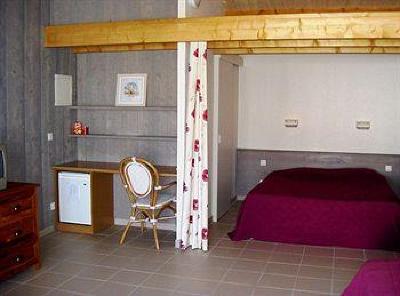 фото отеля Hotel La Villa Passagere Le Bois-Plage-en-Re