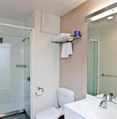 фото отеля Central City Apartment Hotel