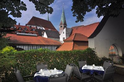 фото отеля Dom Hotel Augsburg