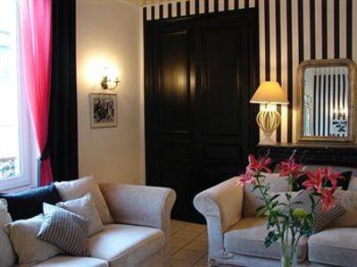 фото отеля Hotel Emeraude Le Mans