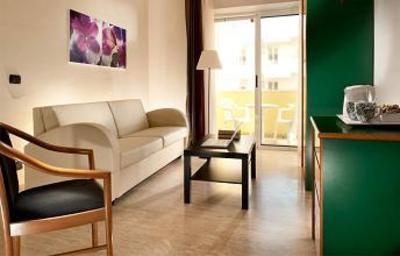 фото отеля Astoria Suite Hotel