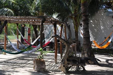 фото отеля Hostel & Cabanas Ida y Vuelta Camping