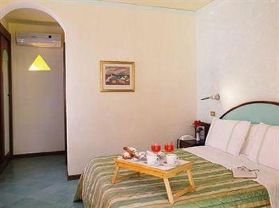 фото отеля Hotel La Torre Bari Sardo