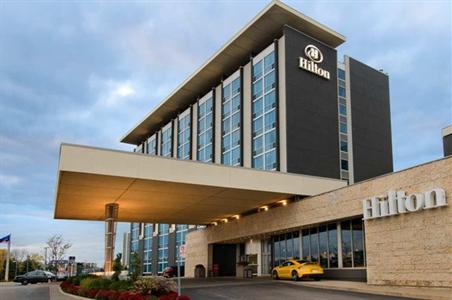 фото отеля Hilton Toronto Airport & Suites