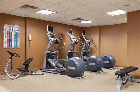 фото отеля Hilton Toronto Airport & Suites