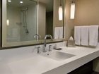 фото отеля Hilton Toronto Airport & Suites