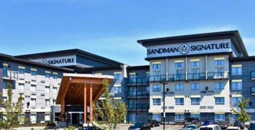 фото отеля Sandman Signature Hotel & Suites Langley