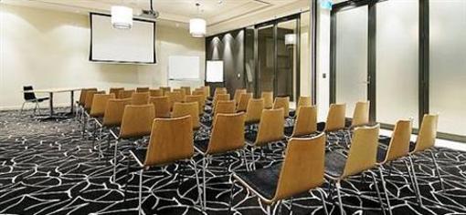 фото отеля Rydges Campbelltown Sydney