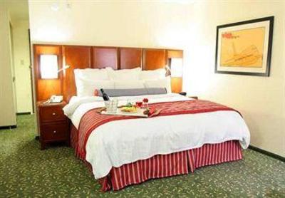 фото отеля Marriott Detroit Airport