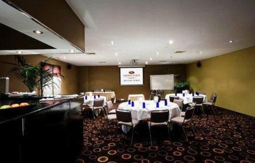 фото отеля Crowne Plaza Hotel Canberra