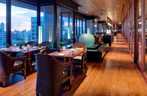 фото отеля Crowne Plaza Bangkok Lumpini Park