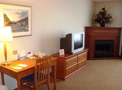 фото отеля Days Inn and Suites Collingwood