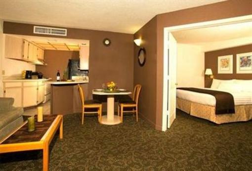 фото отеля Staybridge Suites Princeton