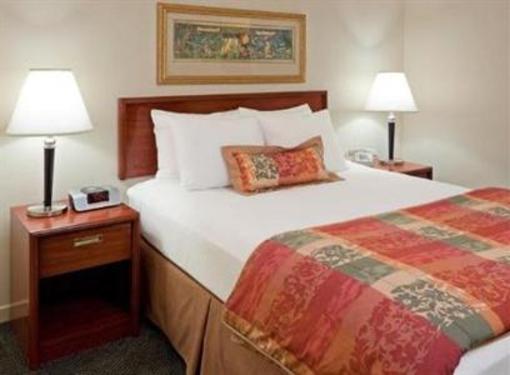 фото отеля Staybridge Suites Princeton