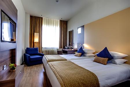 фото отеля Ramada Encore Kiev