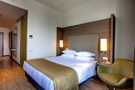 фото отеля Ramada Encore Kiev