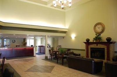фото отеля Days Inn & Suites Whitecourt