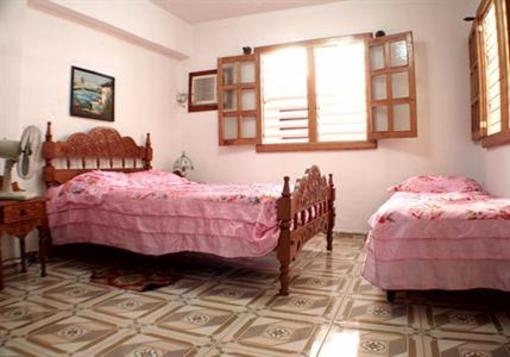 фото отеля Hostal Noel y Nury