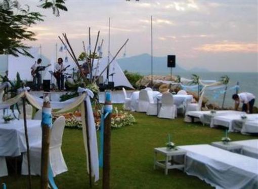 фото отеля Puri Tara Resort