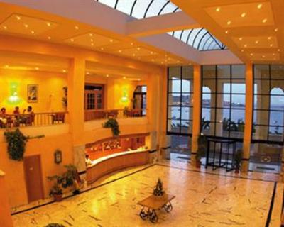 фото отеля Coastline Hotel
