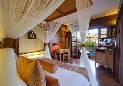 фото отеля Lembongan Beach Club & Resort