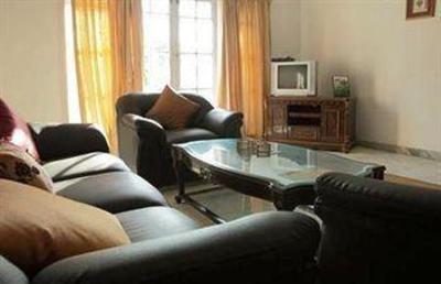 фото отеля StayWithUs Bangalore