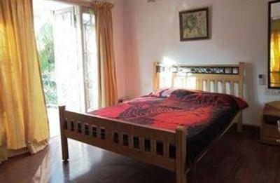 фото отеля StayWithUs Bangalore