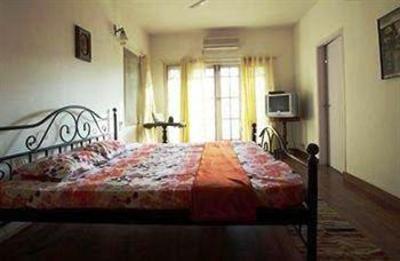 фото отеля StayWithUs Bangalore