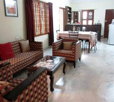 фото отеля StayWithUs Bangalore