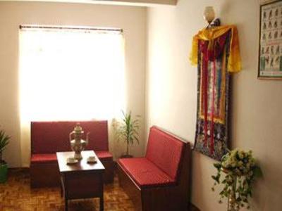 фото отеля Hotel Basar Residency
