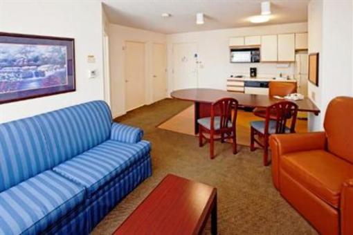 фото отеля Hawthorn Suites by Wyndham Louisville