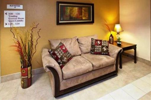 фото отеля Hawthorn Suites by Wyndham Louisville