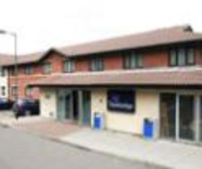 фото отеля Travelodge Dartford