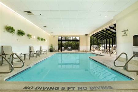 фото отеля Doubletree Hotel Bradley International Airport
