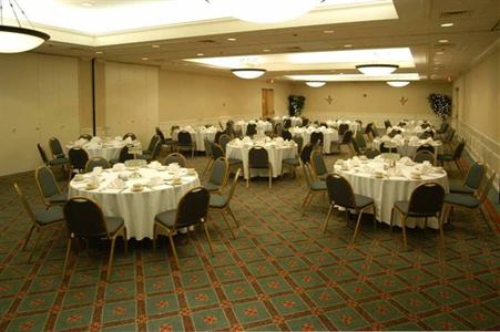 фото отеля Doubletree Hotel Bradley International Airport