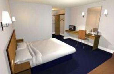 фото отеля Travelodge Lolworth