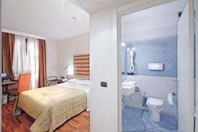 фото отеля Tricolore Hotel Reggio Emilia