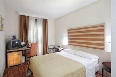 фото отеля Tricolore Hotel Reggio Emilia