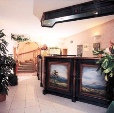 фото отеля Hotel Winzenberg