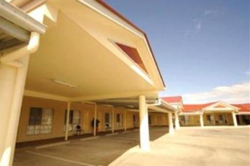 фото отеля Pittsworth Motor Inn
