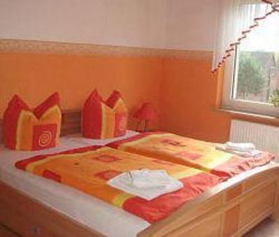 фото отеля Hotel am Rosenplatz Brechtorf Ruhen