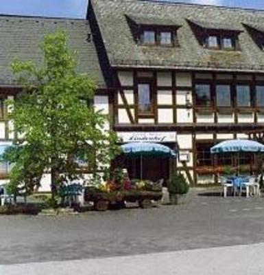 фото отеля Lindenhof Gasthaus und Pension